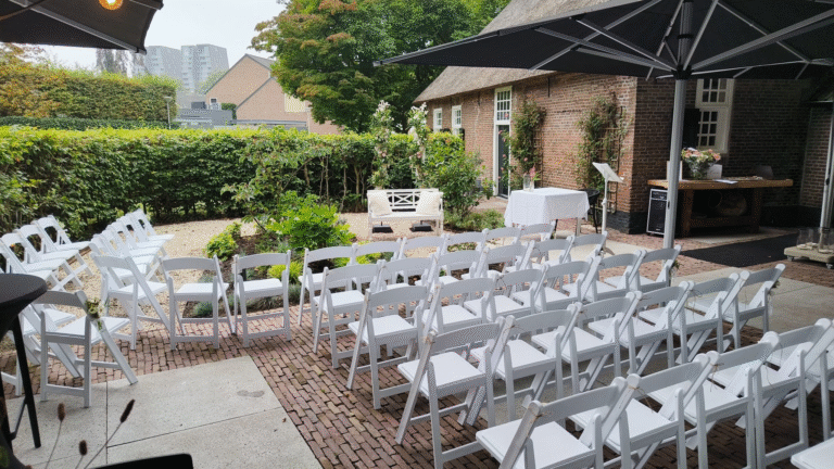 4d9eaee406e1d9c863f2e9bb633c8d25