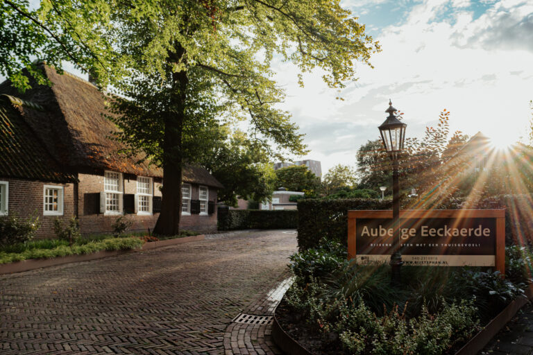 Oprit vergaderlocatie Auberge Eeckaerde Eindhoven